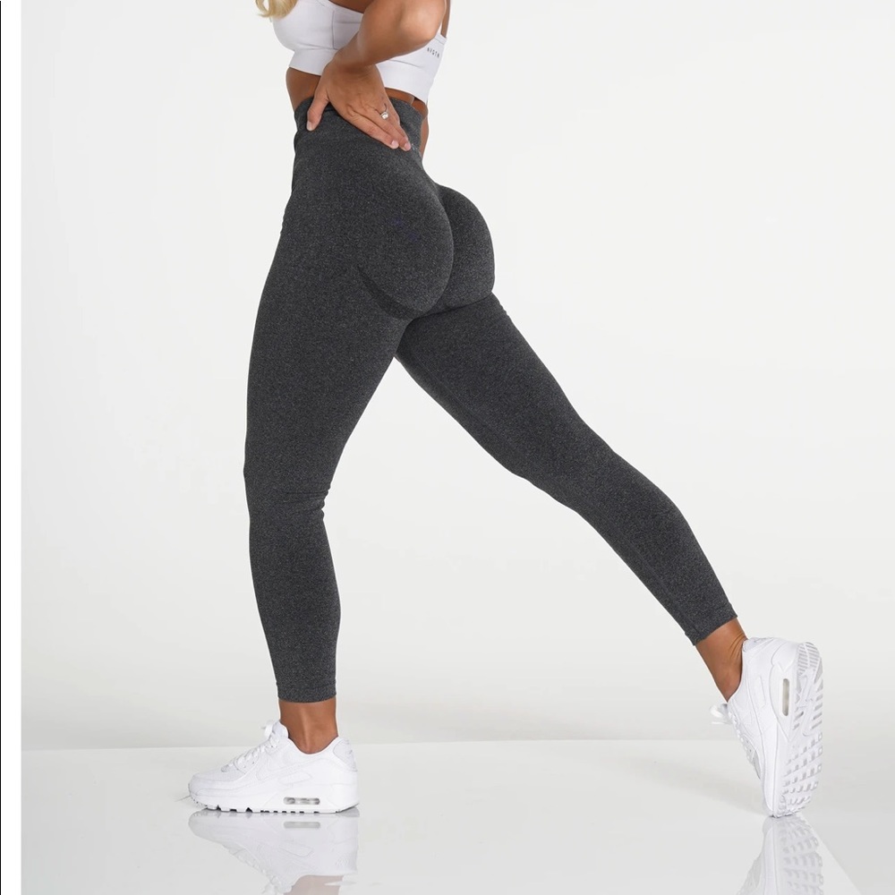 NVGTN Black Speckled Curve Leggings